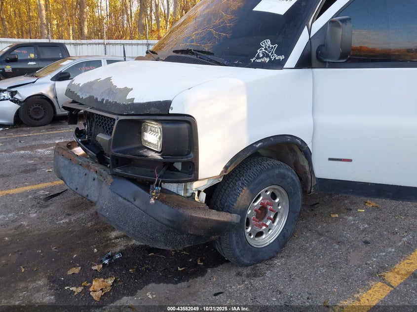 2008 Chevrolet Express Work Van VIN: 1GCHG396181196379 Lot: 43582049