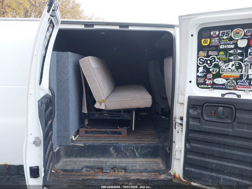 2008 Chevrolet Express Work Van VIN: 1GCHG396181196379 Lot: 43582049