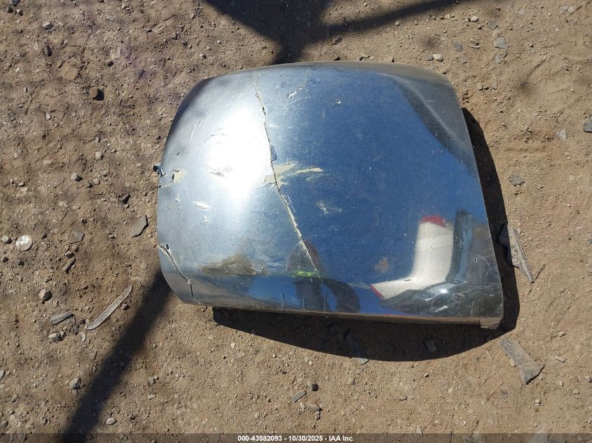 2000 Chevrolet C2500 VIN: 1GCGC23R4YF517287 Lot: 43582093