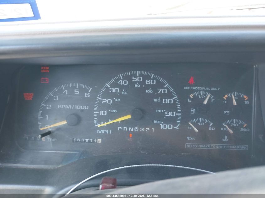 2000 Chevrolet C2500 VIN: 1GCGC23R4YF517287 Lot: 43582093