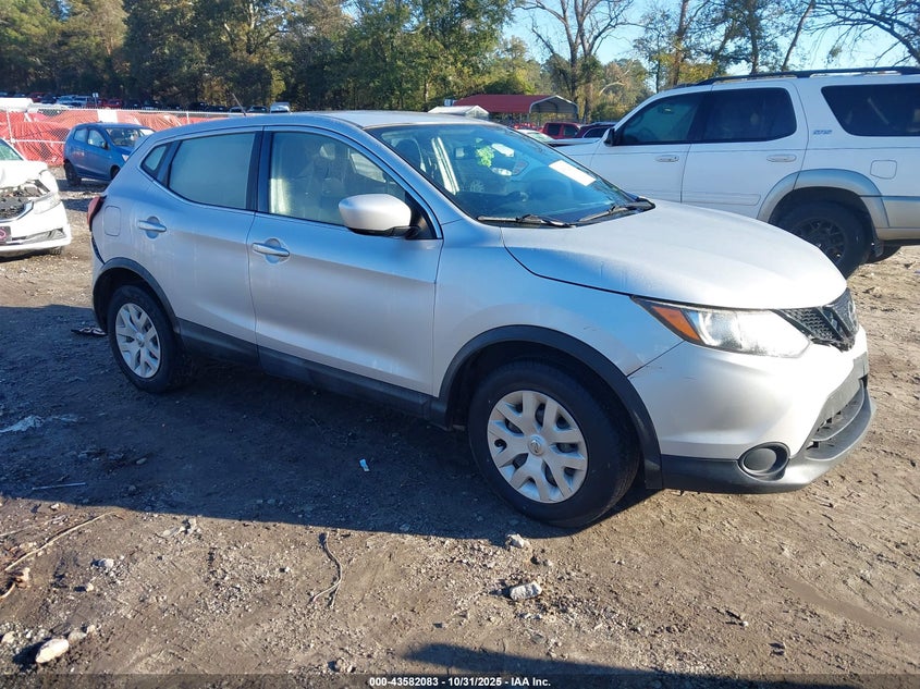 NISSAN ROGUE SPORT S