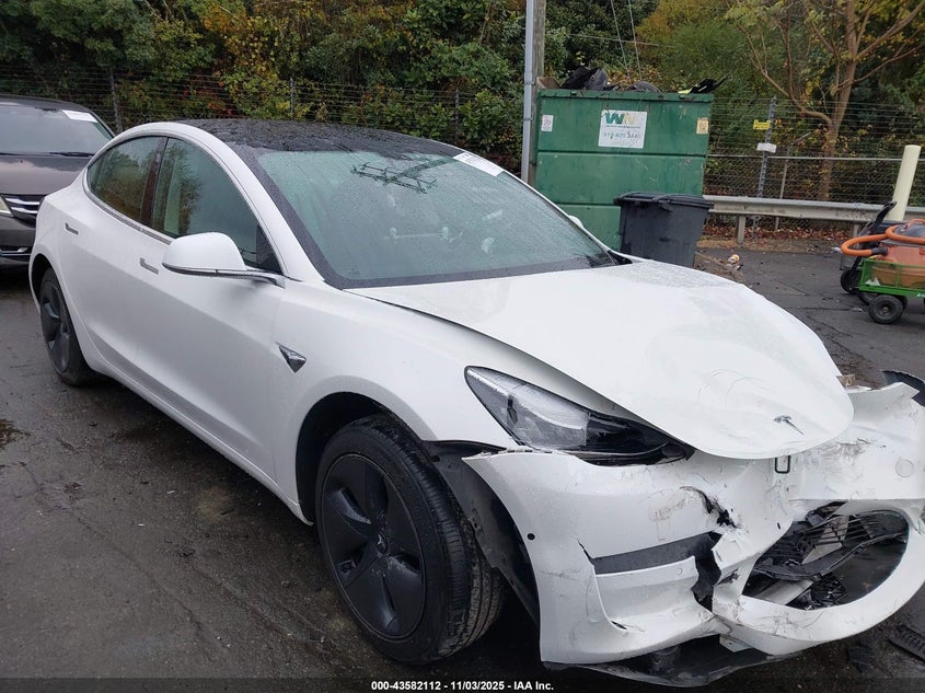 TESLA MODEL 3 STANDARD RANGE PLUS REAR-WHEEL DRIVE/STANDARD RANGE REAR-WHEEL DRIVE