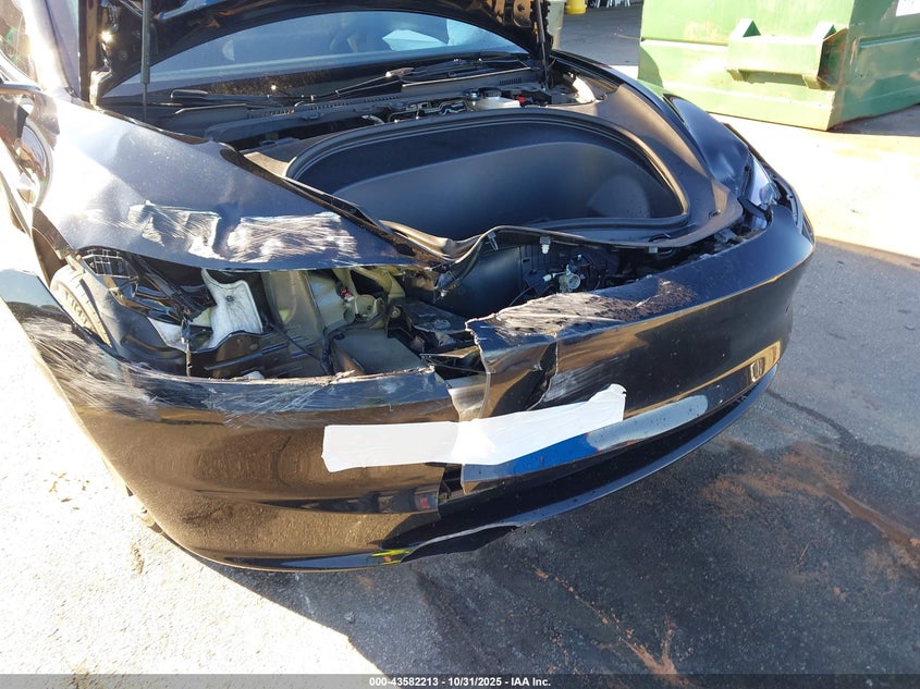 2025 Tesla Model 3 Long Range Rear-Wheel Drive/Standard VIN: 5YJ3E1EA6SF030565 Lot: 43582213