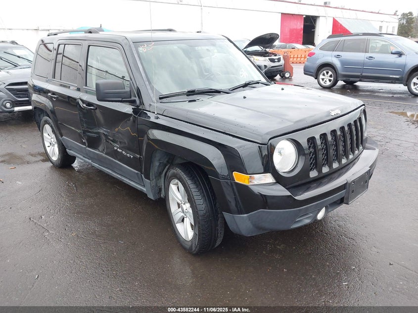 2017 JEEP PATRIOT LATITUDE FWD - 1C4NJPFB0HD152725