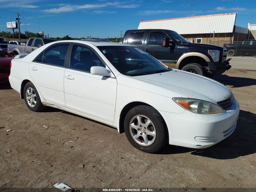 4T1BE32K22U101476 2002 TOYOTA CAMRY photo no. 2