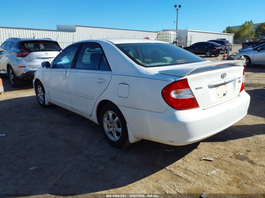 4T1BE32K22U101476 2002 TOYOTA CAMRY photo no. 3