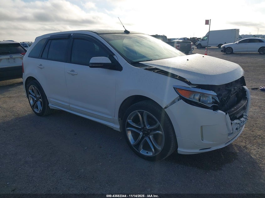 FORD EDGE SPORT