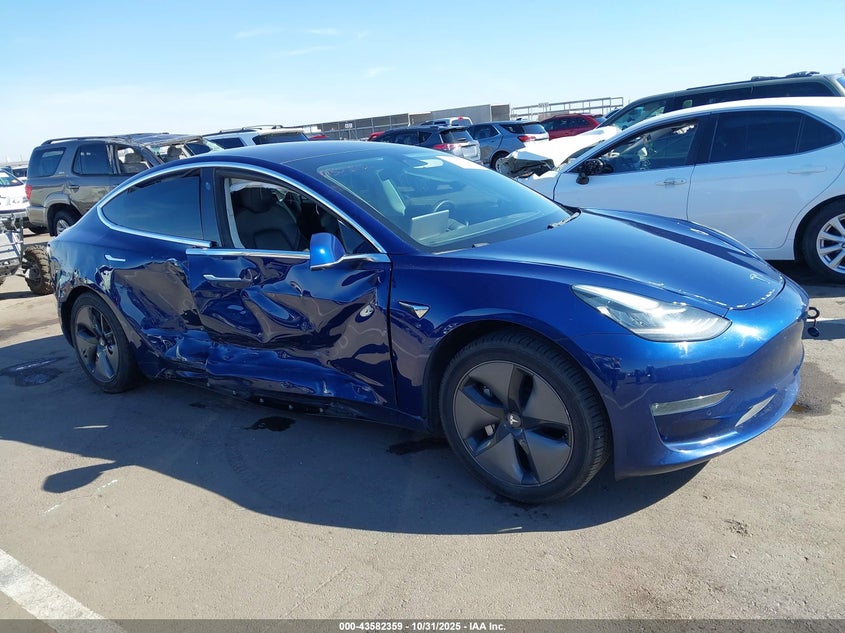 2018 Tesla Model 3 VIN: 5YJ3E1EA7JF032632 Lot: 43582359