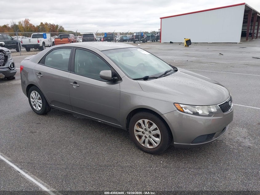 KIA FORTE EX