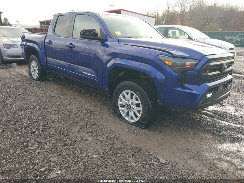 TOYOTA TACOMA SR5