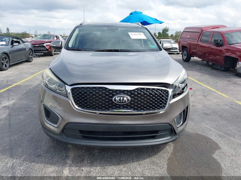 2016 Kia Sorento 2.4L Lx VIN: 5XYPGDA3XGG039709 Lot: 43582445