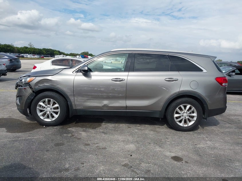 2016 Kia Sorento 2.4L Lx VIN: 5XYPGDA3XGG039709 Lot: 43582445