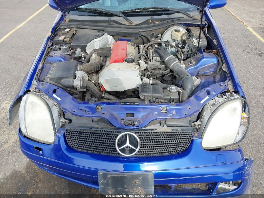 1998 Mercedes-Benz Slk 230 Kompressor VIN: WDBKK47F7WF065761 Lot: 43582478