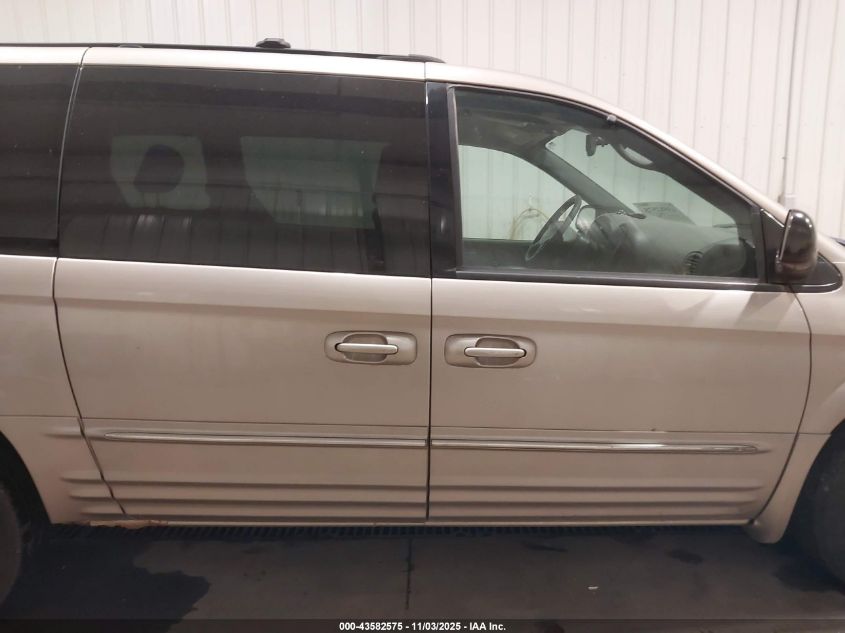 2003 Chrysler Town & Country Lxi VIN: 2C4GP54L93R225281 Lot: 43582575