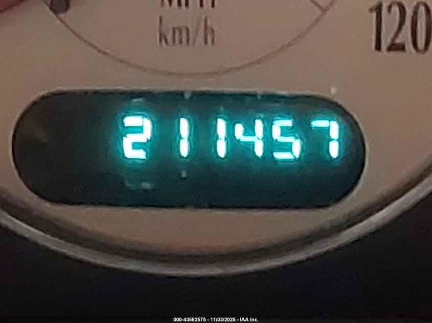 2003 Chrysler Town & Country Lxi VIN: 2C4GP54L93R225281 Lot: 43582575