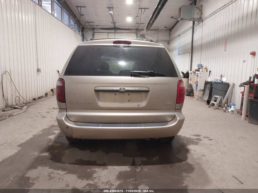 2003 Chrysler Town & Country Lxi VIN: 2C4GP54L93R225281 Lot: 43582575