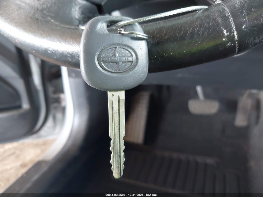 2005 Scion Tc VIN: JTKDE167750047684 Lot: 43582593