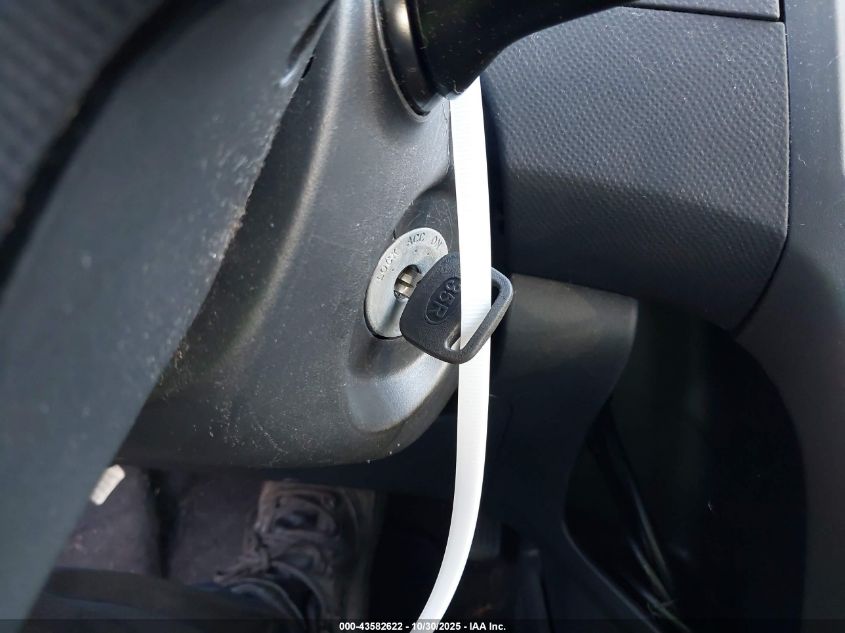 2008 Toyota Yaris VIN: JTDJT923485217928 Lot: 43582622