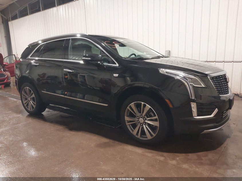 CADILLAC XT5 AWD PREMIUM LUXURY