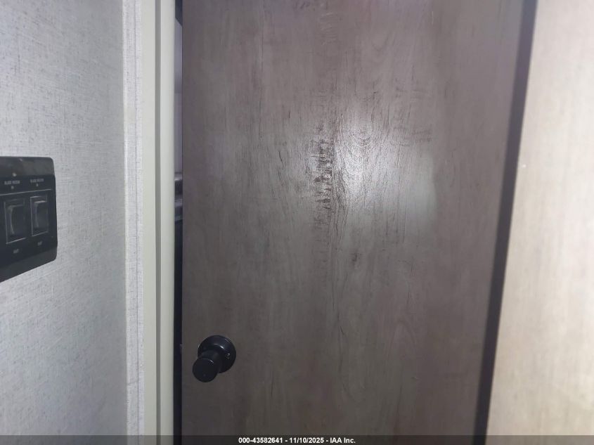 2020 Salem Smt31K Qbts VIN: 4X4TSMG20L8066831 Lot: 43582641