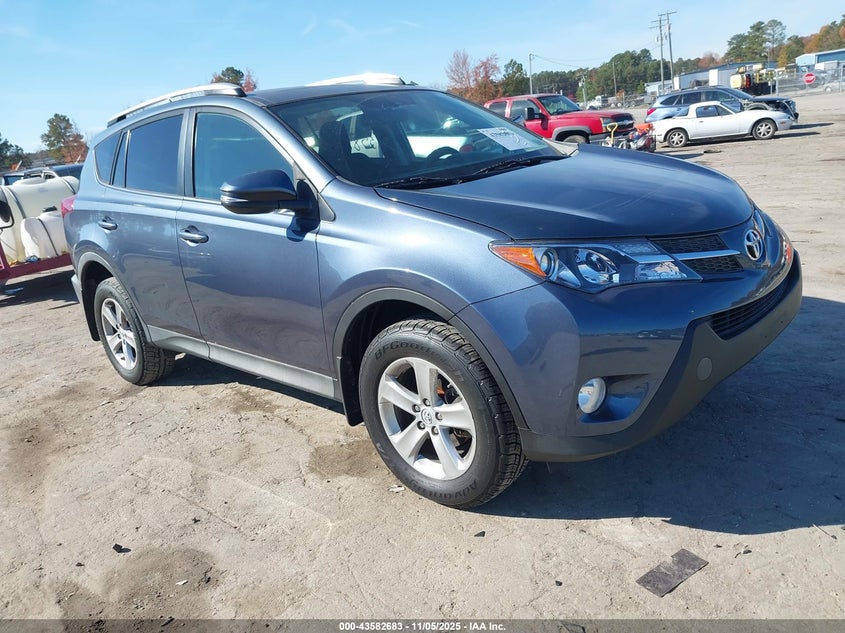 2014 TOYOTA RAV4 XLE - 2T3WFREV7EW074780