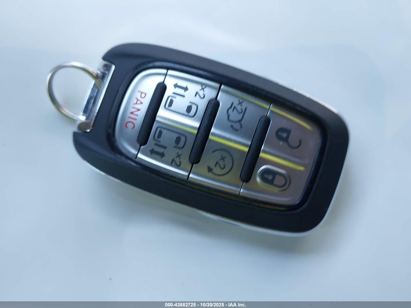 2021 Chrysler Pacifica Touring VIN: 2C4RC1FG1MR502455 Lot: 43582725