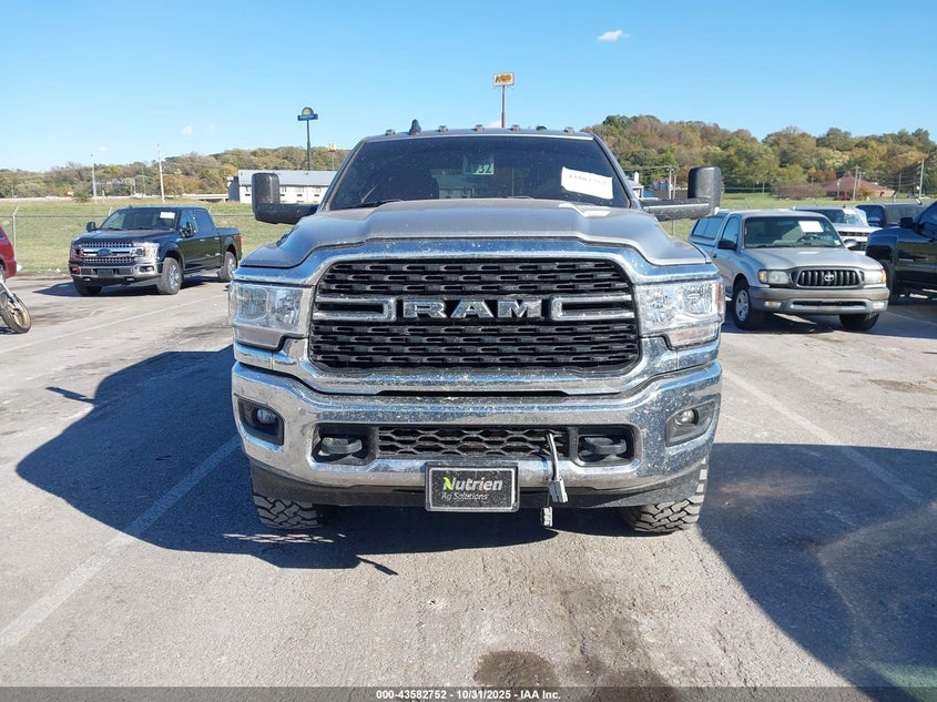 2022 Ram 2500 Big Horn 4X4 6'4 Box VIN: 3C6UR5DJ2NG280277 Lot: 43582752