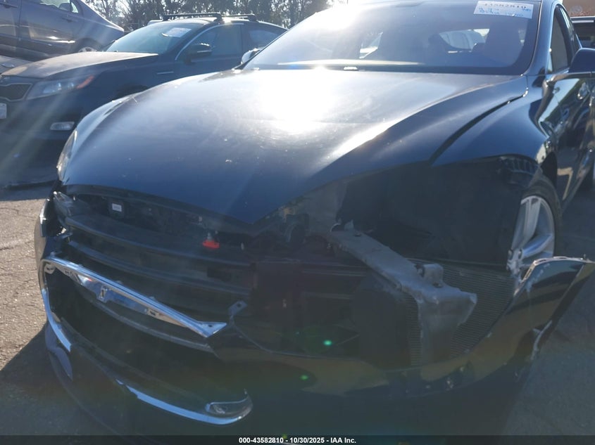 2013 Tesla Model S Performance VIN: 5YJSA1DP9DFP06278 Lot: 43582810