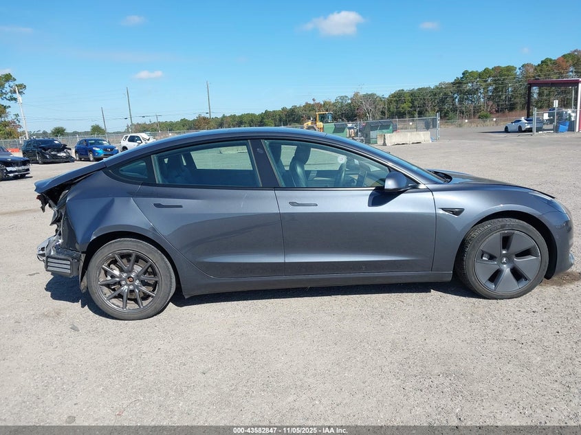 2022 Tesla Model 3 Rear-Wheel Drive VIN: 5YJ3E1EA2NF189362 Lot: 43582847