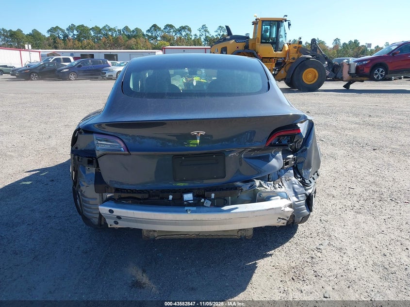 2022 Tesla Model 3 Rear-Wheel Drive VIN: 5YJ3E1EA2NF189362 Lot: 43582847