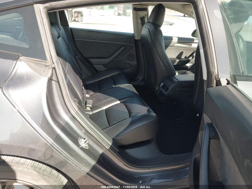 2022 Tesla Model 3 Rear-Wheel Drive VIN: 5YJ3E1EA2NF189362 Lot: 43582847