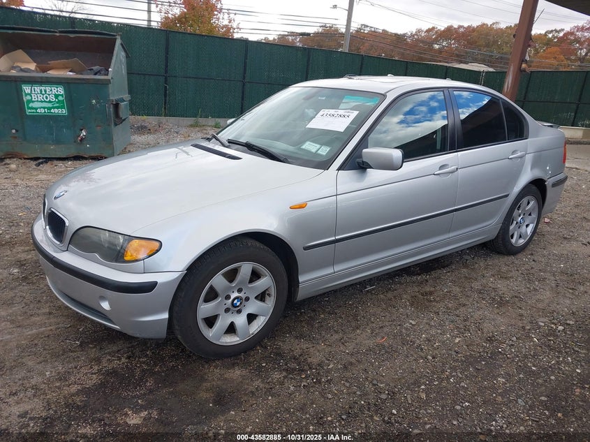 WBAEU33485PR20142 2005 BMW 3ER photo no. 2