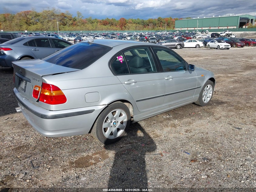 WBAEU33485PR20142 2005 BMW 3ER photo no. 4