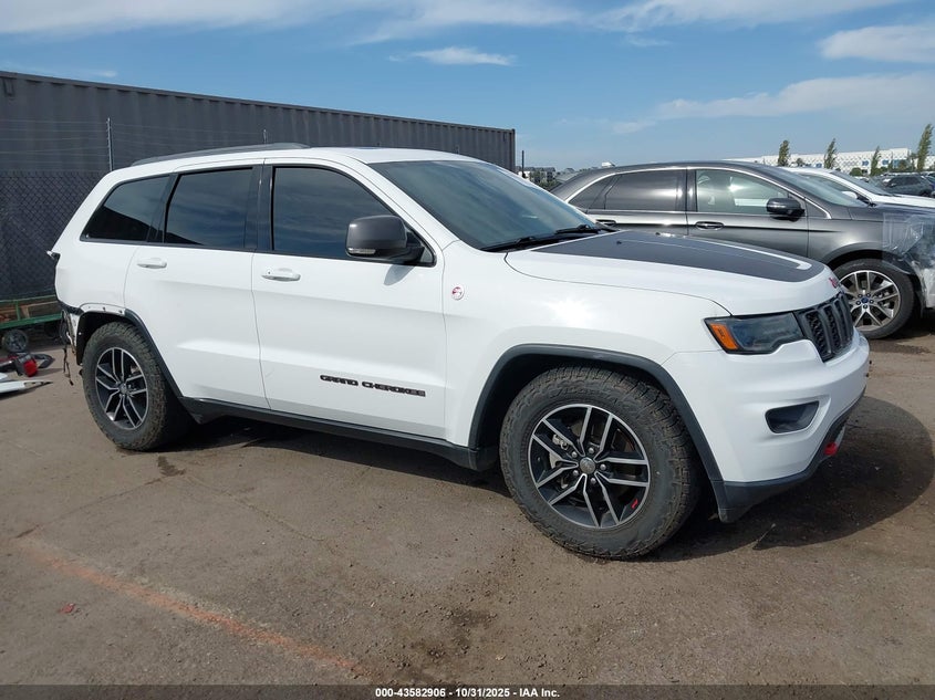 JEEP GRAND CHEROKEE TRAILHAWK 4X4