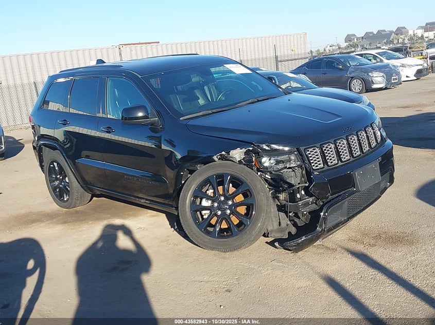 JEEP GRAND CHEROKEE LAREDO X 4X2