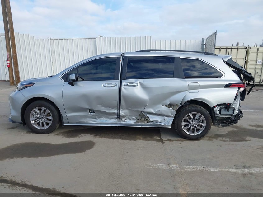 2022 Toyota Sienna Xle VIN: 5TDJRKEC9NS124250 Lot: 43582995