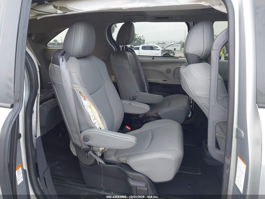 2022 Toyota Sienna Xle VIN: 5TDJRKEC9NS124250 Lot: 43582995
