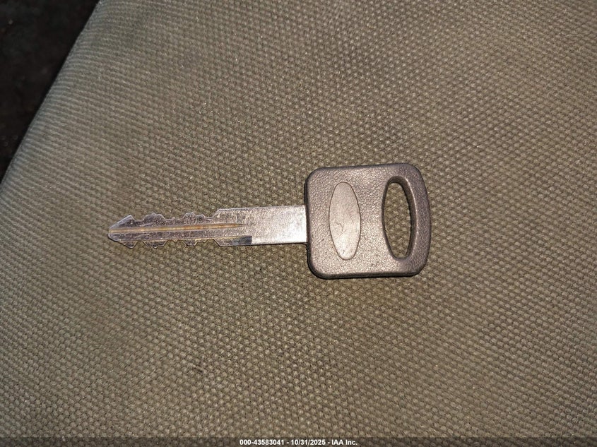 1997 Ford Ranger Splash/Xlt VIN: 1FTCR14X0VPA38763 Lot: 43583041