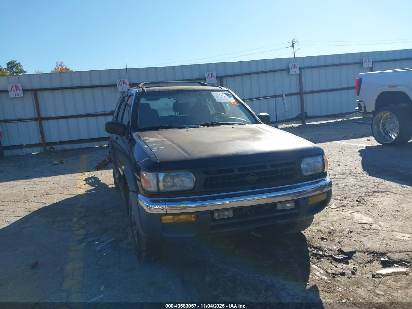 1999 Nissan Pathfinder Le/Se/Xe