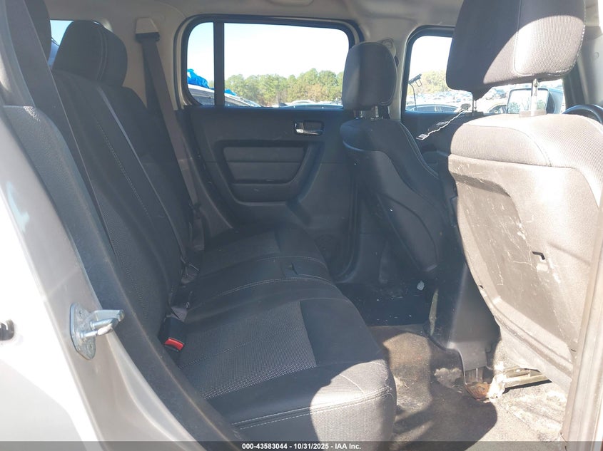 2008 Hummer H3 Suv VIN: 5GTEN13E388151800 Lot: 43583044