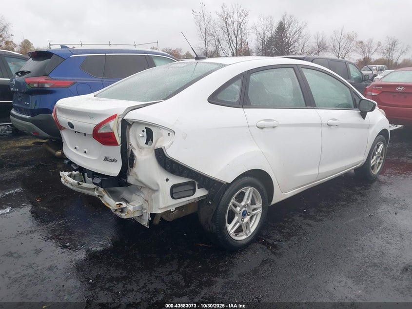 2019 FORD FIESTA auction photo 4