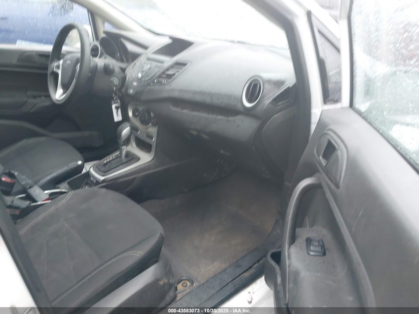 2019 FORD FIESTA auction photo 5