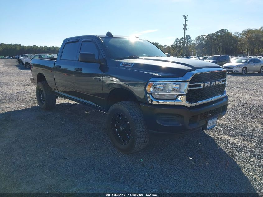 RAM 2500 TRADESMAN 4X4 6 4 BOX