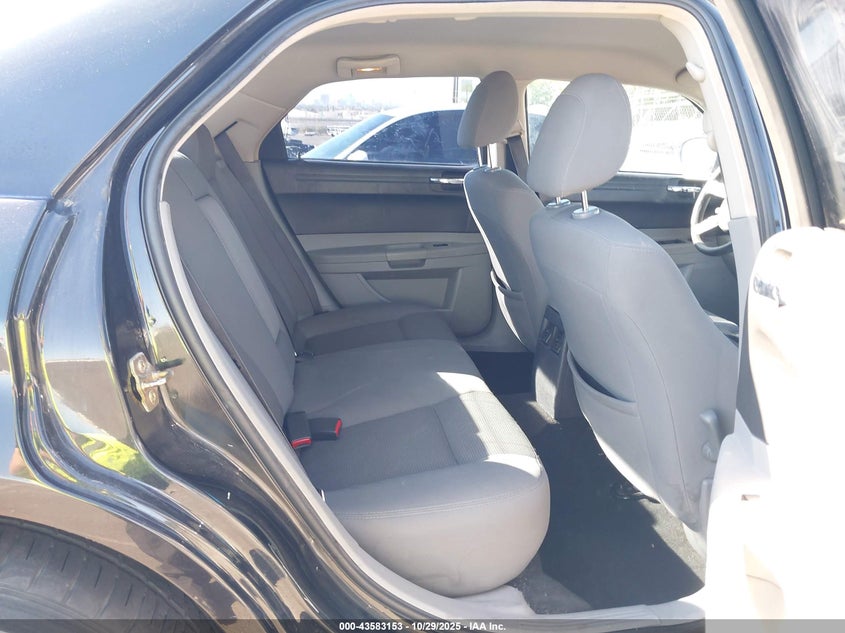 2007 Chrysler 300 VIN: 2C3KA43R67H626797 Lot: 43583153