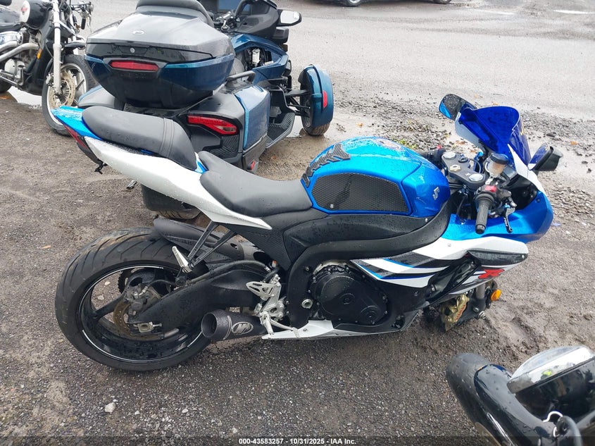 2014 Suzuki Gsx-R1000 VIN: JS1GT78A6E2101335 Lot: 43583257