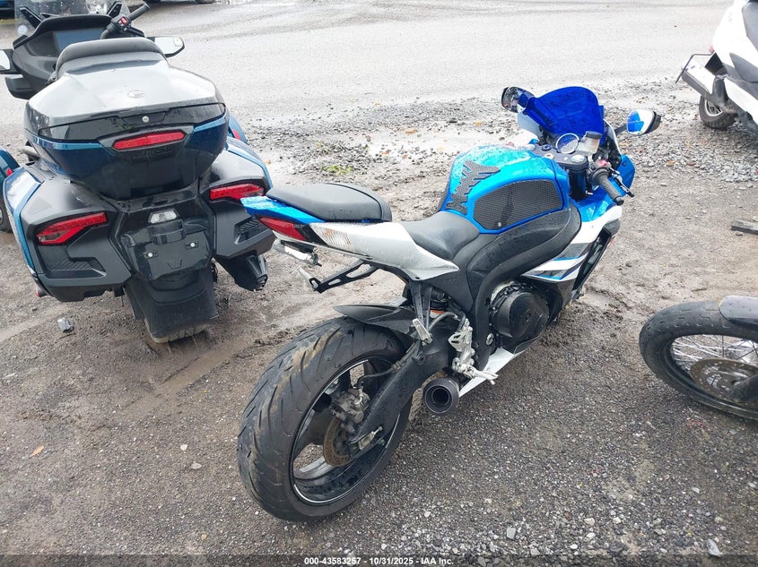 JS1GT78A6E2101335 2014 SUZUKI GSX-R photo no. 4