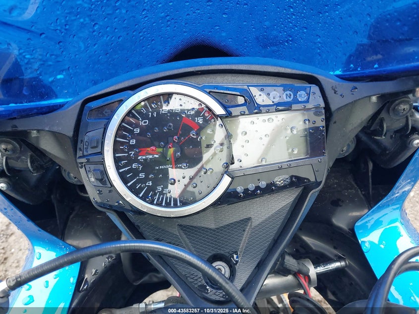 2014 Suzuki Gsx-R1000 VIN: JS1GT78A6E2101335 Lot: 43583257