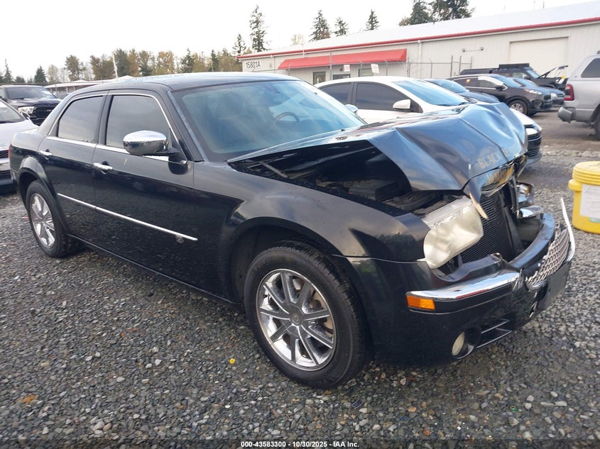 CHRYSLER 300C AWD