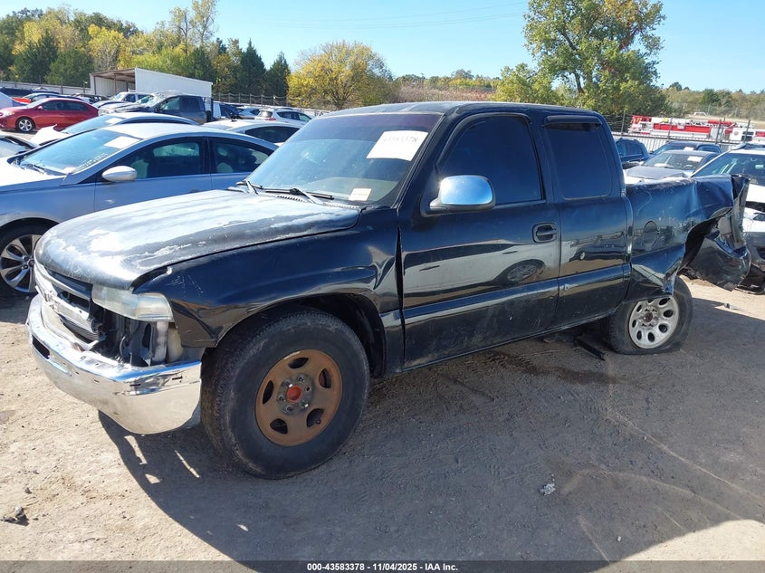 2GCEC19T711107861 2001 CHEVROLET SILVERADO photo no. 2