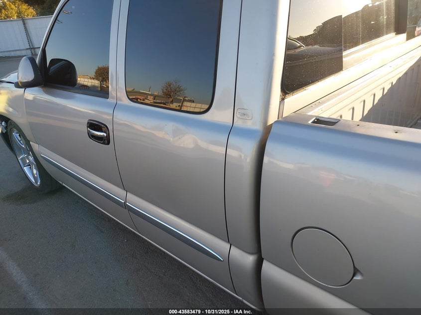 2004 GMC Sierra 1500 Sle VIN: 2GTEC19V241207906 Lot: 43583479